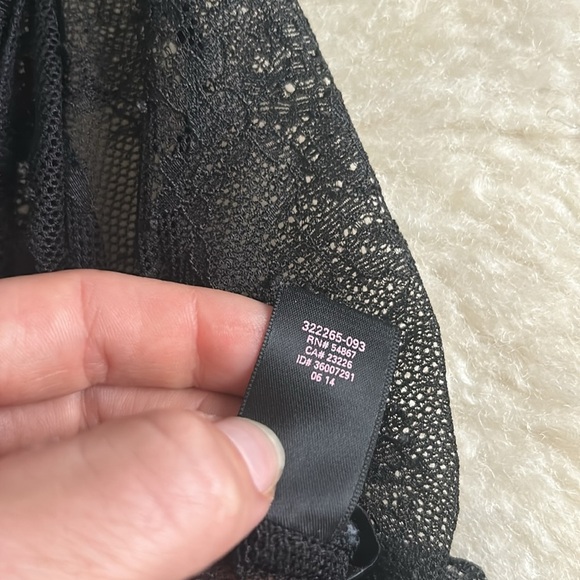 Victoria’s Secret lace strap you back lace teddy bodysuit size M - Picture 8 of 9